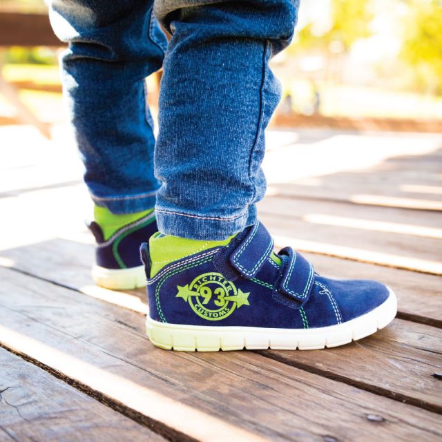 Healthy-footwear